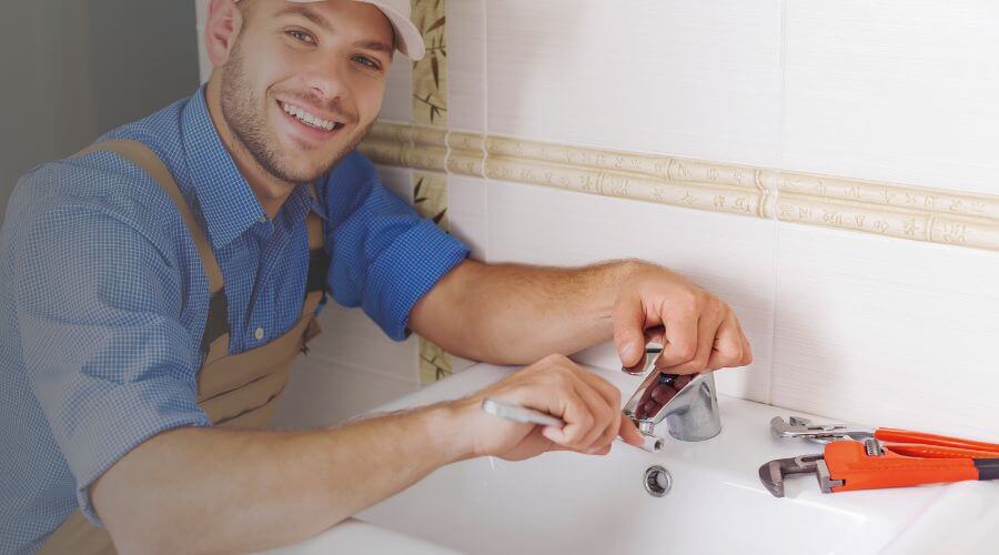Handle or spout repair in Mansfield, IL